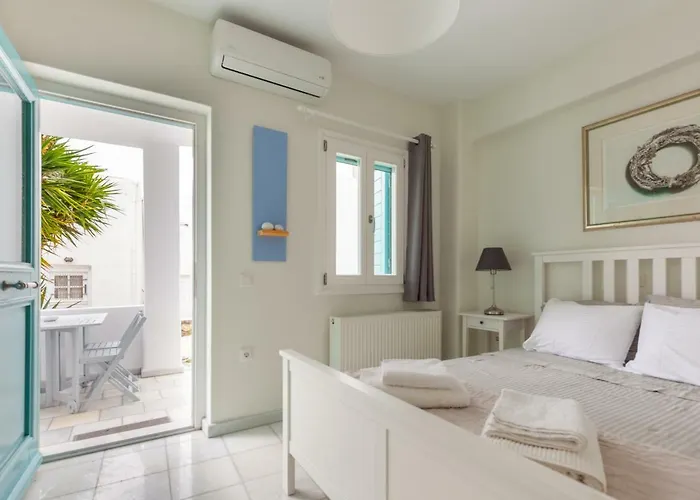 Διαμέρισμα Pebbles 1bd House With Sea View In The Heart Of Νάουσα