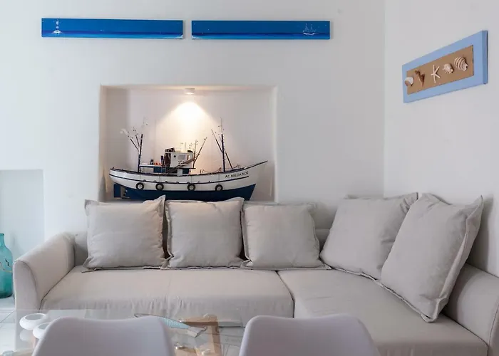 Pebbles 1bd House With Sea View In The Heart Of Διαμέρισμα